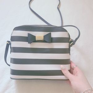 Liz Claiborne black and white striped bag